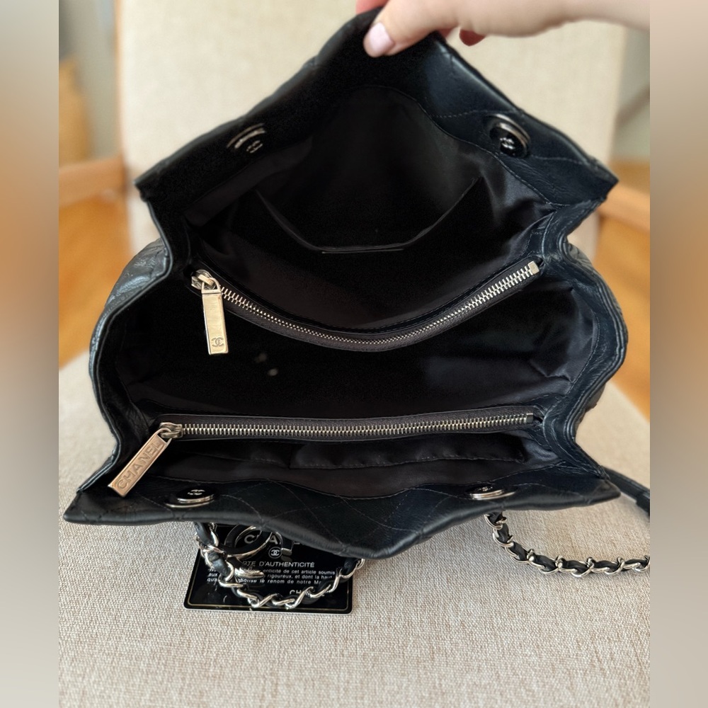 Chanel Classic Black Quilted Calfskin Shoulder Tote Bag - Picture 6 of 16